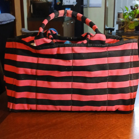 AUTHENTIC PRADA HOT PINK FUN BAG - Picture 1 of 16